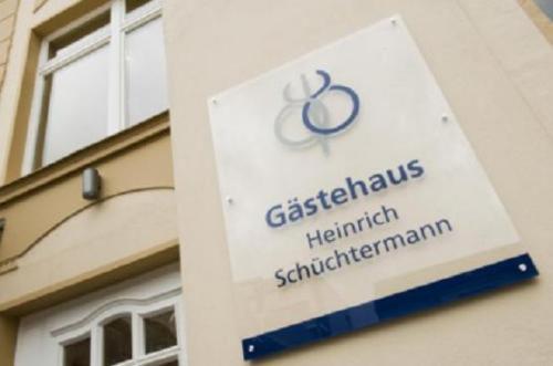 Gaestehaus Heinrich Schuechtermann Бад Ротенфелде Екстериор снимка